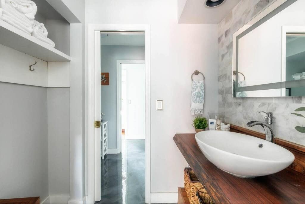 Walk To Broadway Charming Modern Historic Townhome Nashville Exteriör bild
