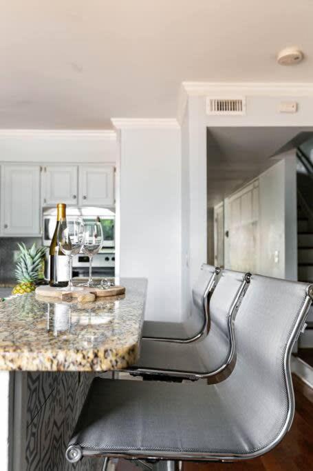 Walk To Broadway Charming Modern Historic Townhome Nashville Exteriör bild