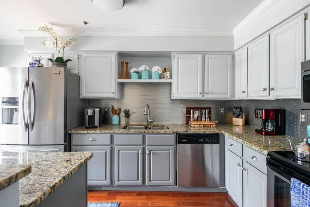 Walk To Broadway Charming Modern Historic Townhome Nashville Exteriör bild