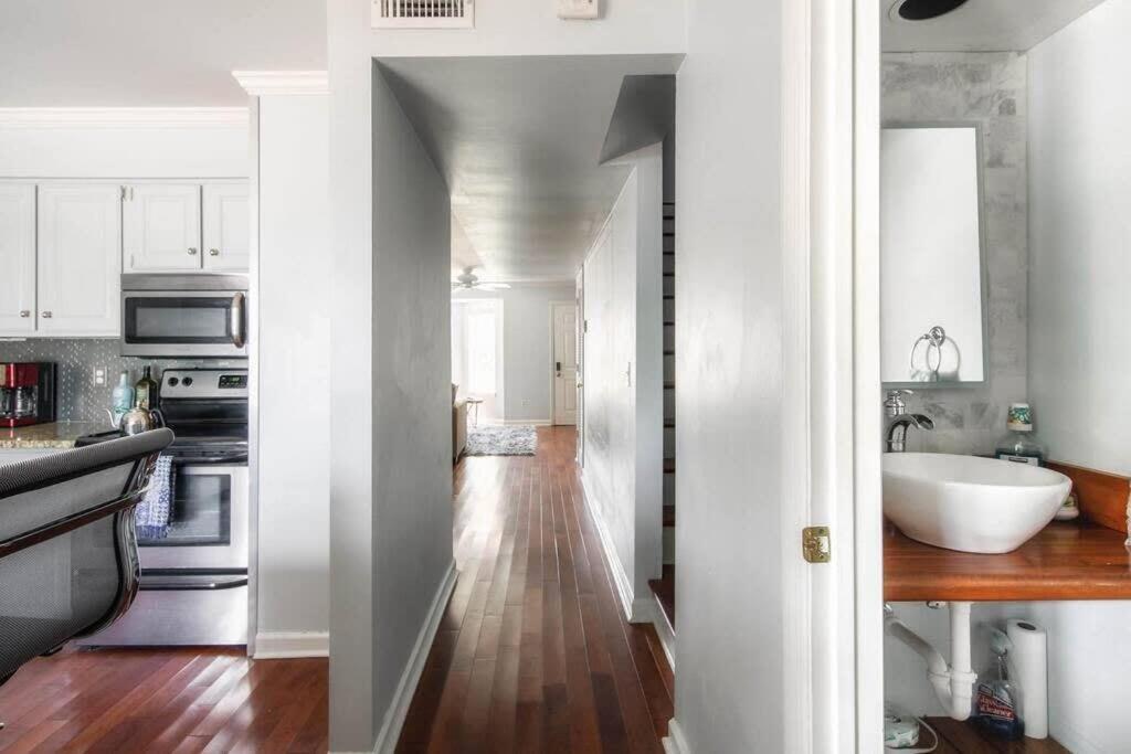 Walk To Broadway Charming Modern Historic Townhome Nashville Exteriör bild