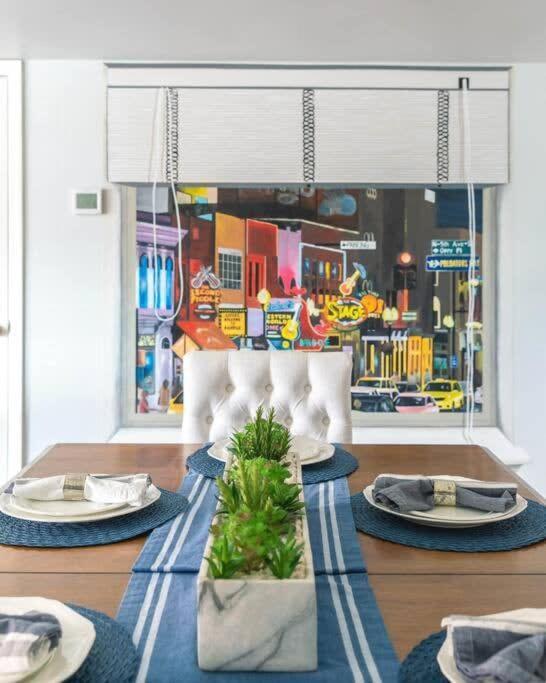 Walk To Broadway Charming Modern Historic Townhome Nashville Exteriör bild